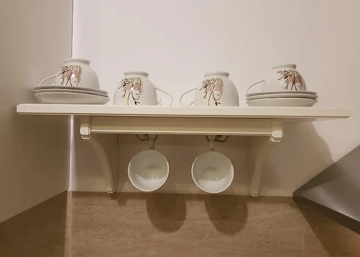 Ultracentral Monadin 2 *