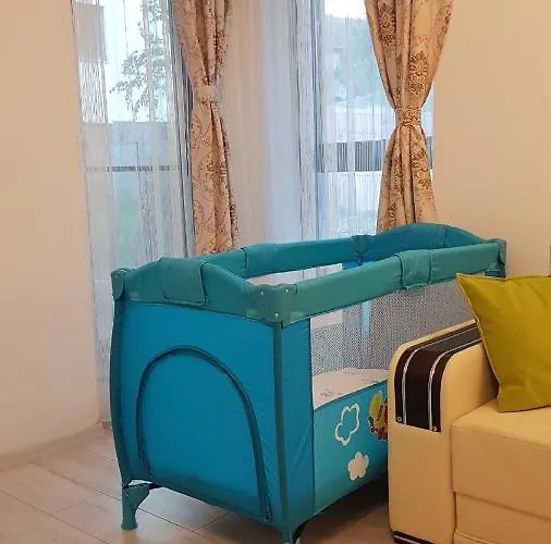 Ultracentral Monadin 2