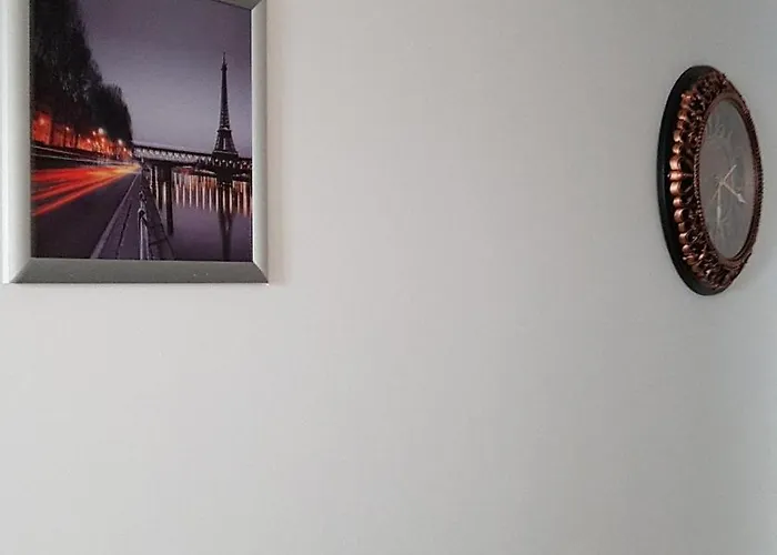 Ultracentral Monadin 2