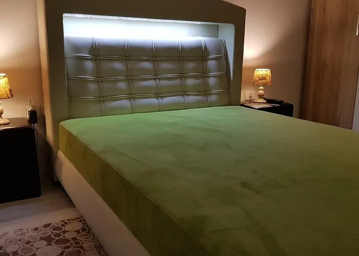 Ultracentral Monadin 2 アパート