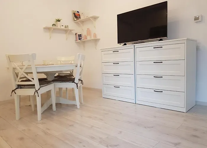 Ultracentral Monadin 2 アパート